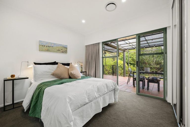 Photo of property in 2 Wharf Road, Te Atatu Peninsula, Auckland, 0610