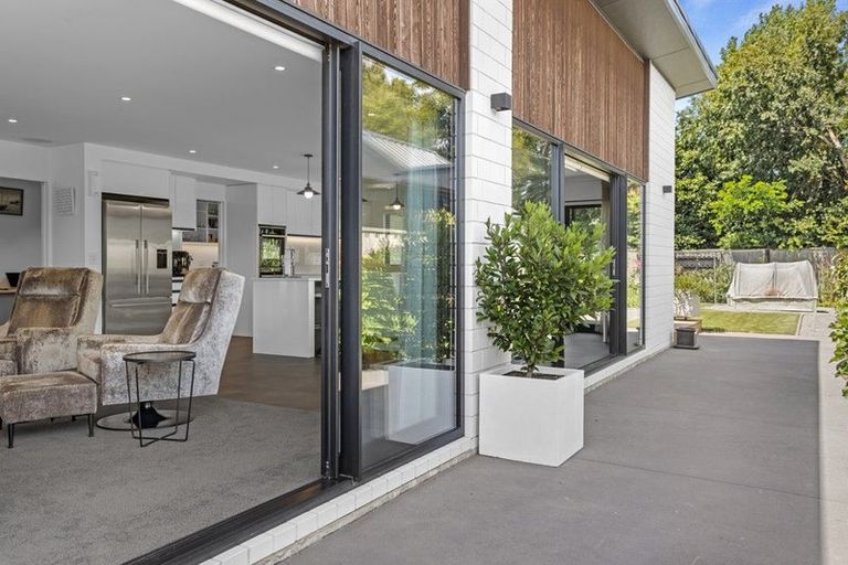 Photo of property in 5 Chatsworth Avenue, Rangiora, 7400