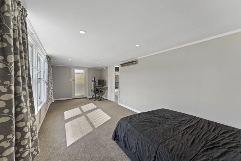 Photo of property in 1081 Fergusson Drive, Clouston Park, Upper Hutt, 5018