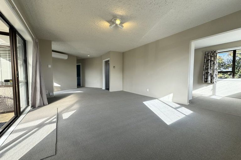 Photo of property in 11 Whelan Place, Hei Hei, Christchurch, 8042