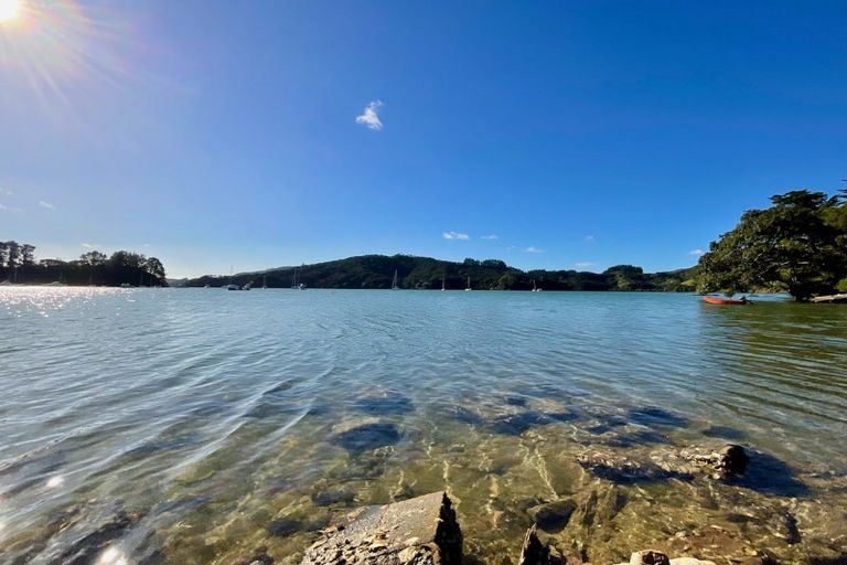Photo of property in 33 Ota Point Road, Whangaroa, Kaeo, 0478