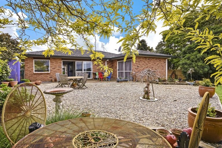 Photo of property in 8 Rays Way, Tuakau, 2121