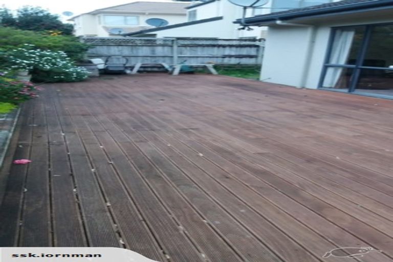 Photo of property in 47c Redoubt Road, Goodwood Heights, Auckland, 2105