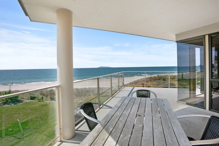 Photo of property in 5 Kon Tiki Road, Whiritoa, Whangamata, 3691