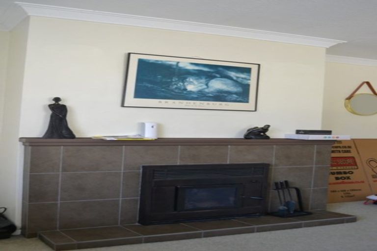 Photo of property in 6 Hildreth Street, Trentham, Upper Hutt, 5018