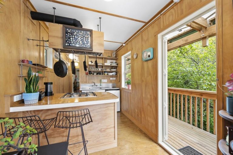 Photo of property in 2a Borlase Street, Brooklyn, Wellington, 6021