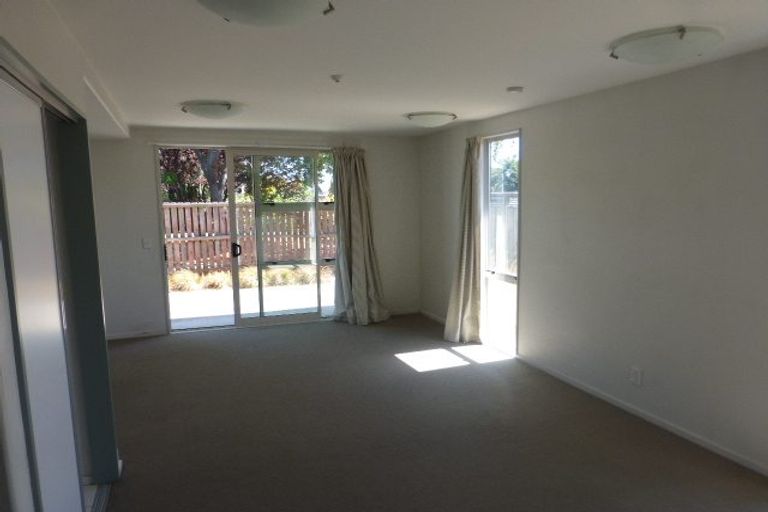 Photo of property in 1/14 Brougham Street, Addington, Christchurch, 8024