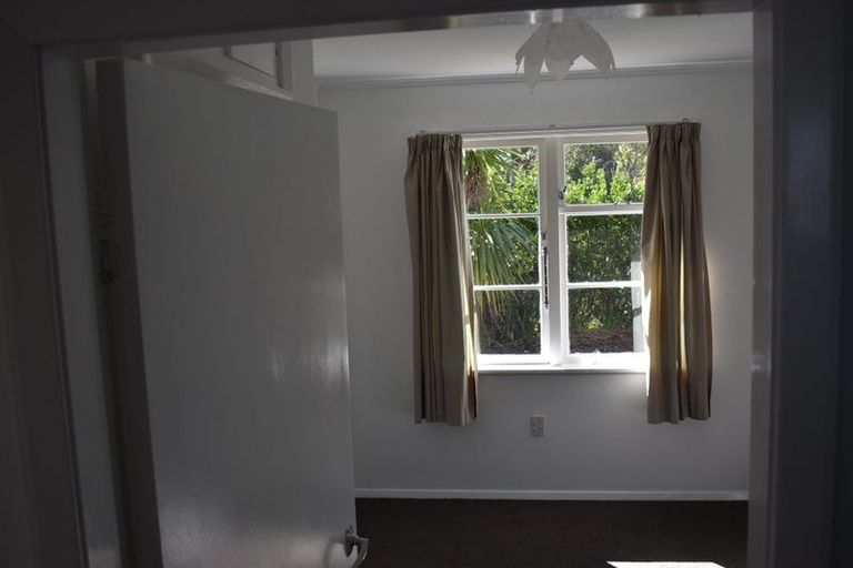 Photo of property in 22 John Street, Stokes Valley, Lower Hutt, 5019