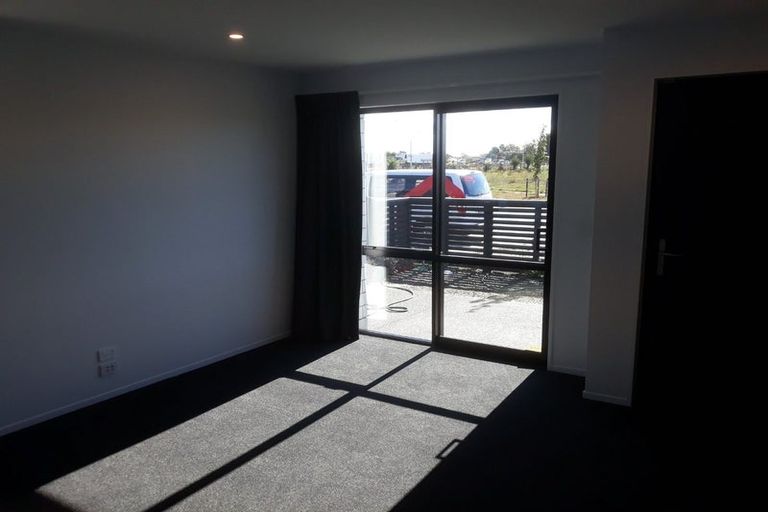 Photo of property in 23 Piripiri Place, Broomfield, Christchurch, 8042