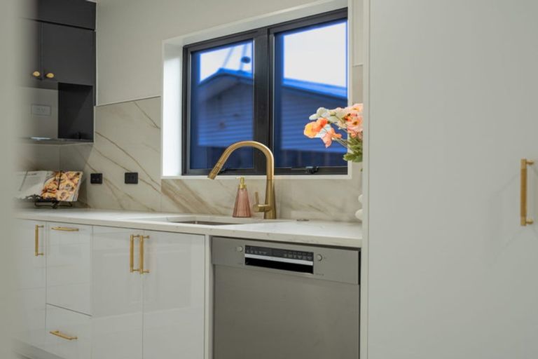 Photo of property in 35d Hamilton Road, Papatoetoe, Auckland, 2025