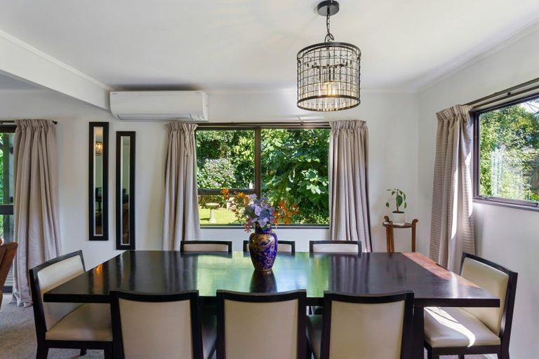 Photo of property in 203 Te Moana Road, Waikanae, 5036