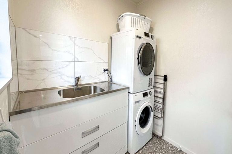 Photo of property in 183 Vigor Brown Street, Napier South, Napier, 4110