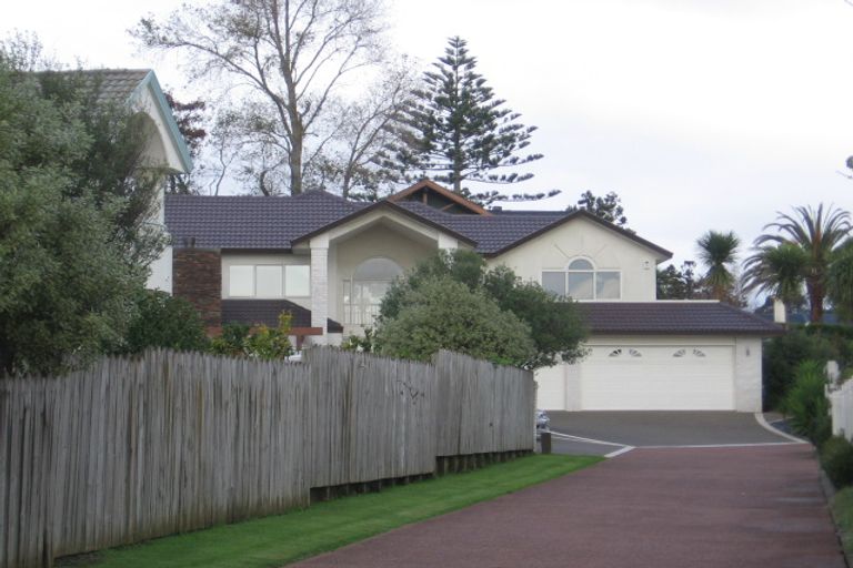 Photo of property in 69 Manor Park, Sunnyhills, Auckland, 2010