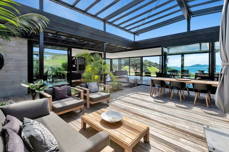 Photo of property in 28 Tangaroa Road, Mangawhai Heads, Mangawhai, 0505