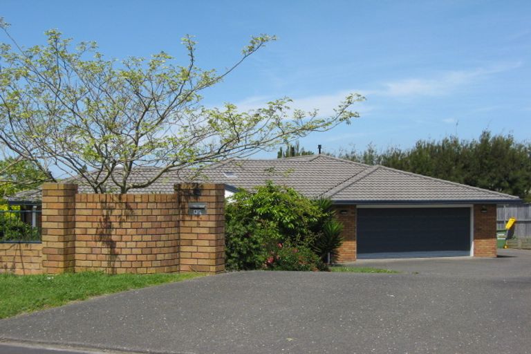Photo of property in 42 Sunny Crescent, Huapai, Kumeu, 0810