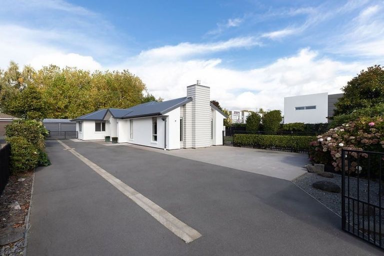 Photo of property in 424 Innes Road, Mairehau, Christchurch, 8052