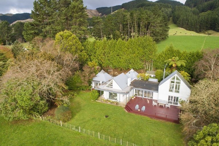Photo of property in 408 Scotts Road, Linton, Palmerston North, 4472