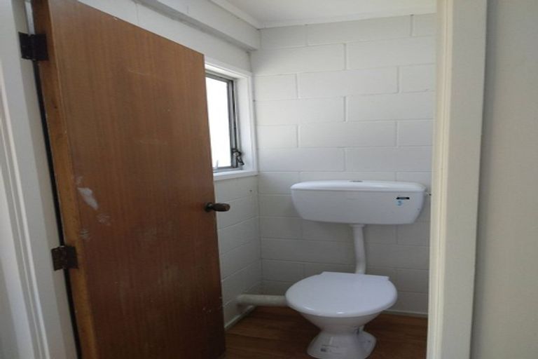 Photo of property in 5/23 Orams Road, Hillpark, Auckland, 2102