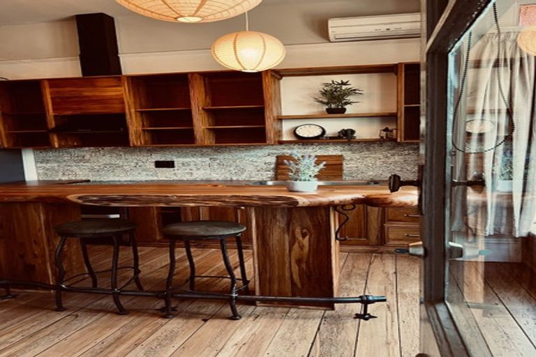 Photo of property in 1/141 Somerfield Street, Somerfield, Christchurch, 8024