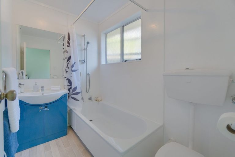 Photo of property in 1/107 Allington Road, Karori, Wellington, 6012