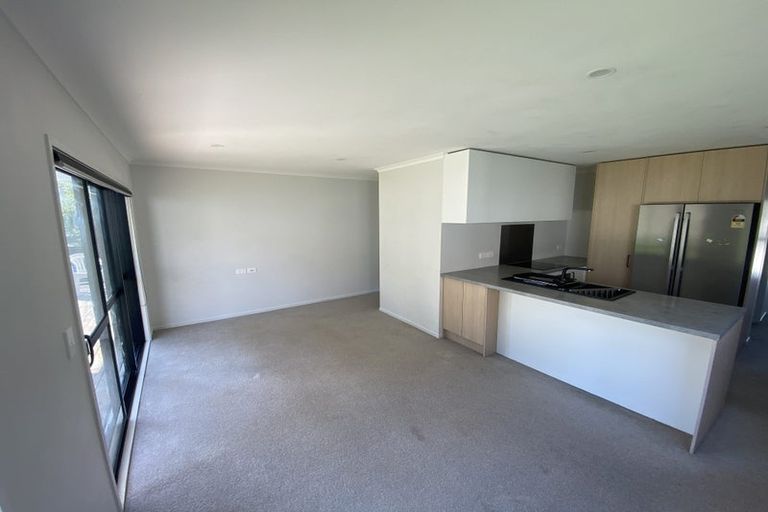 Photo of property in 2/101 Aurora Terrace, Hillcrest, Hamilton, 3216