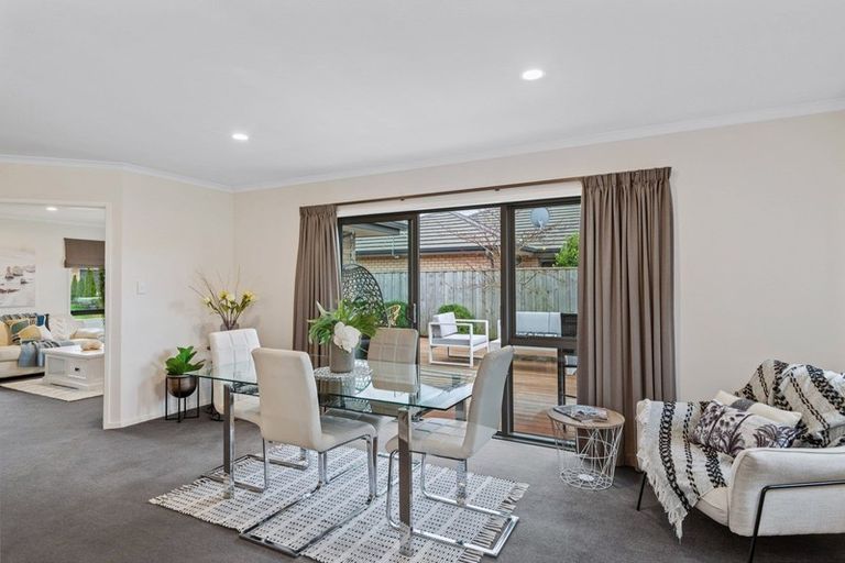 Photo of property in 17 Rossall Crescent, Rolleston, 7615