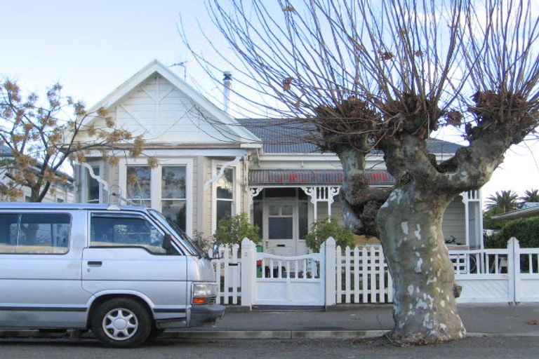 Photo of property in 2a Nelson Crescent, Napier South, Napier, 4110