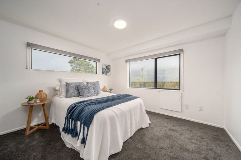 Photo of property in 55b Ranui Terrace, Tawa, Wellington, 5028