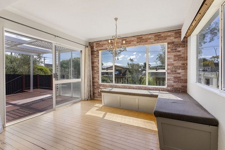 Photo of property in 302 Dickson Road, Papamoa Beach, Papamoa, 3118