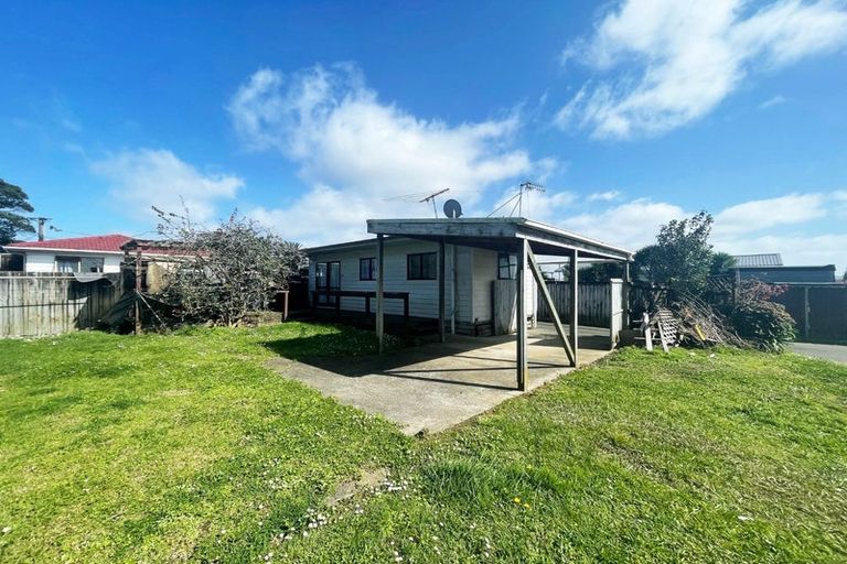 Photo of property in 1/6a Waterview Road, Favona, Auckland, 2024