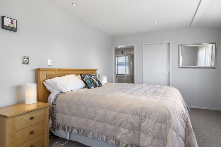 Photo of property in 26 Ernest Kemp Rise, Wharewaka, Taupo, 3330