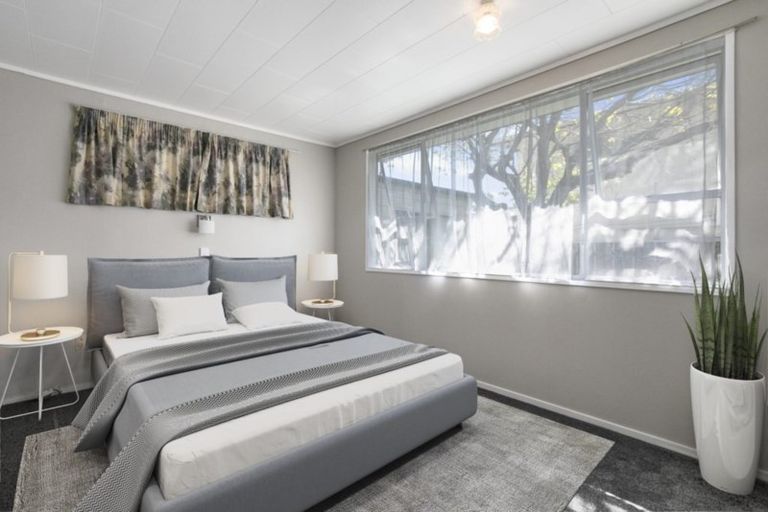 Photo of property in 7 Waterlea Avenue, Mangere Bridge, Auckland, 2022