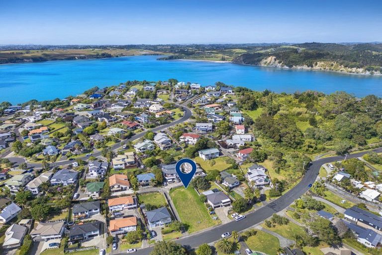 Photo of property in 47 Ferry Road, Arkles Bay, Whangaparaoa, 0932