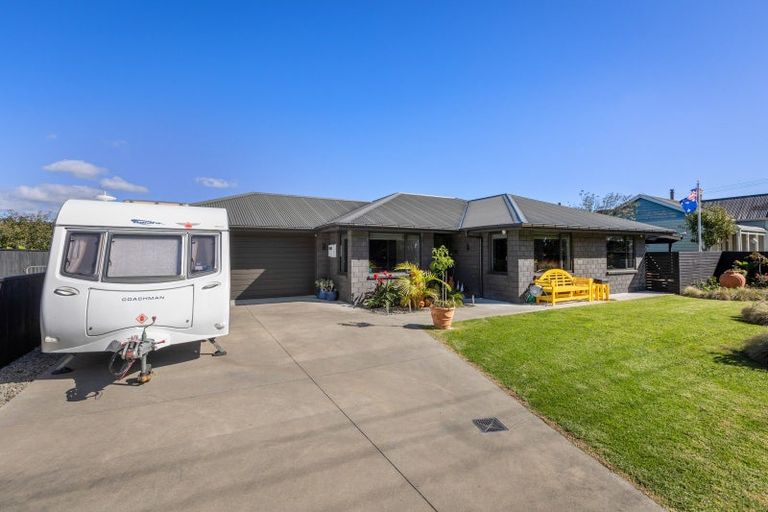 Photo of property in 67a Queen Street, Waitara, 4320