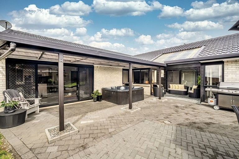 Photo of property in 16 Britannia Place, Half Moon Bay, Auckland, 2012