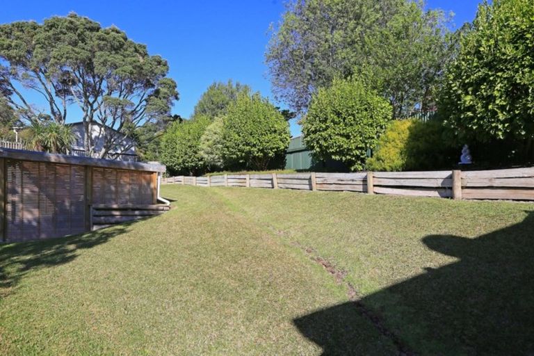 Photo of property in 10 Longreach Drive, Sunnyvale, Auckland, 0612