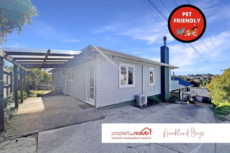 Photo of property in 1/77 Stanley Road, Glenfield, Auckland, 0629