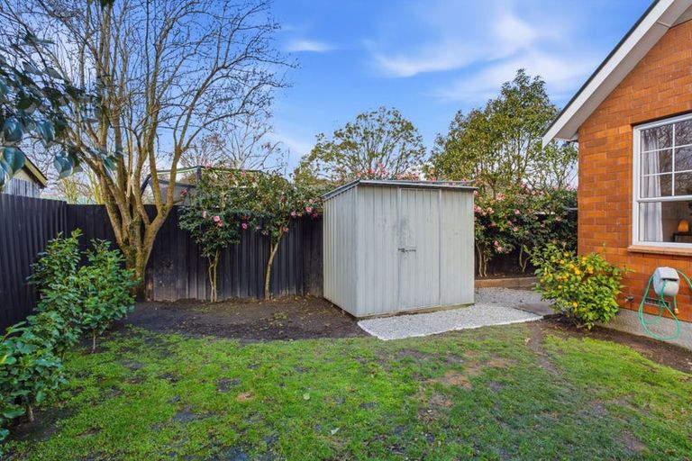 Photo of property in 7 Calbreath Place, Russley, Christchurch, 8042