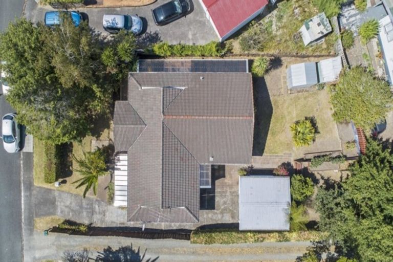 Photo of property in 39 Takapu Street, Henderson, Auckland, 0612