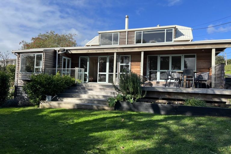 Photo of property in 1/71 Beresford Street, Bayswater, Auckland, 0622