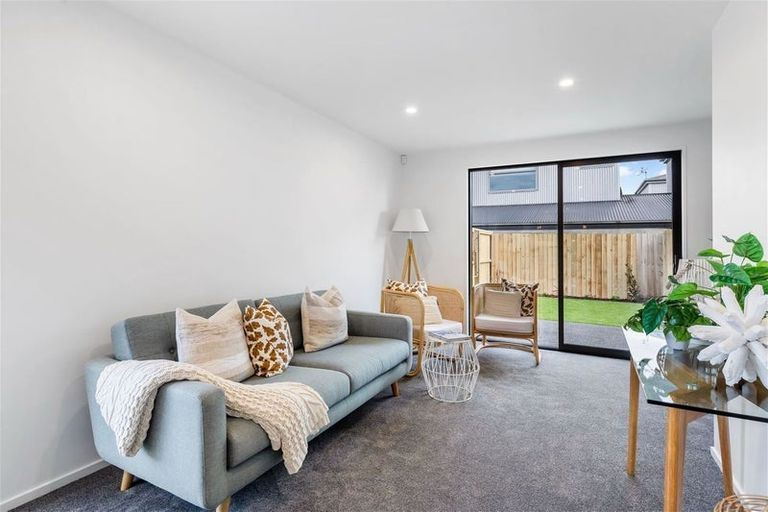 Photo of property in 2/40 Hastings Street West, Sydenham, Christchurch, 8023
