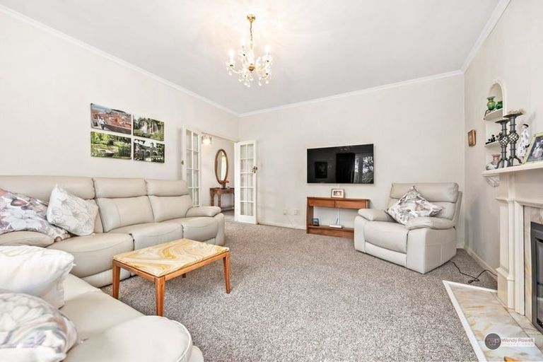 Photo of property in 75 Wyndrum Avenue, Waterloo, Lower Hutt, 5011