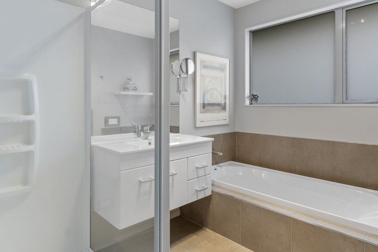 Photo of property in 94 Washbourn Drive, Richmond, 7020