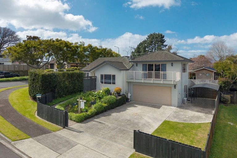 Photo of property in 1 Guildford Place, Bethlehem, Tauranga, 3110