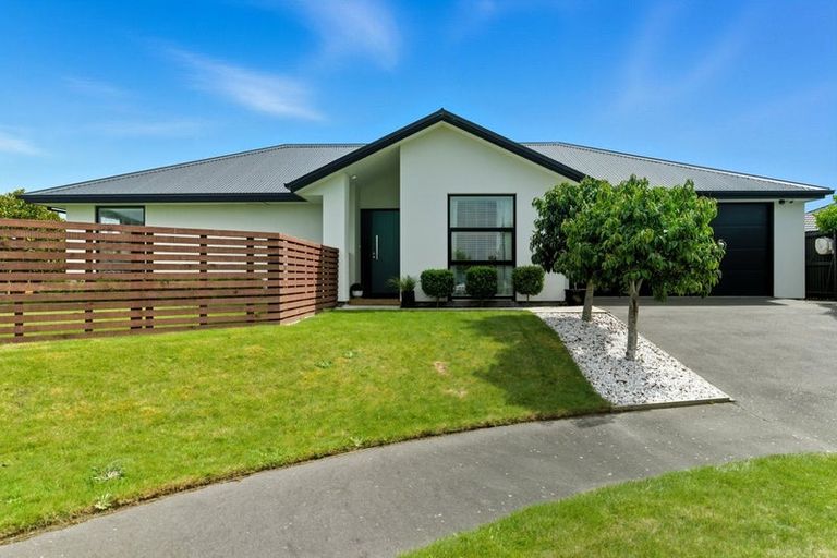 Photo of property in 7 Derek Anderson Place, Halswell, Christchurch, 8025