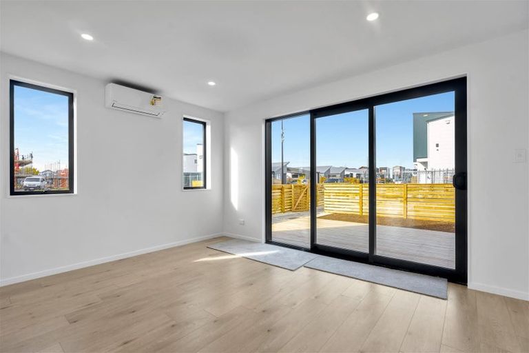 Photo of property in 36 Corporal Street, Papakura, 2110