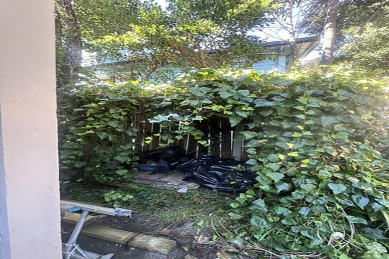 Photo of property in 103 Inglis Street, Seatoun, Wellington, 6022