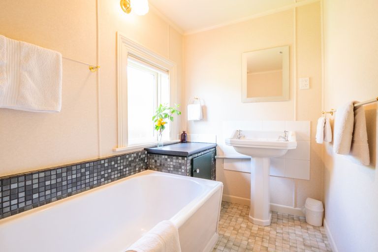 Photo of property in 504 Queens Drive, Dunedin Central, Dunedin, 9016