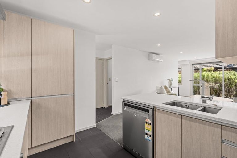 Photo of property in 2/372 Worcester Street, Linwood, Christchurch, 8011