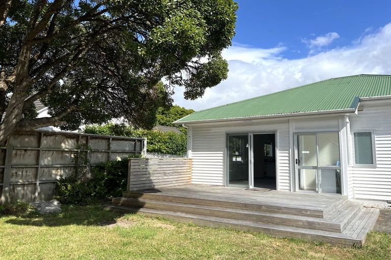Photo of property in 56 Hautana Street, Woburn, Lower Hutt, 5010